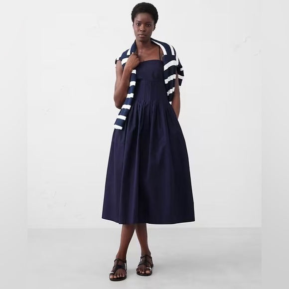 navy blue lace midi dress Chi Chi V Neck Fit and Flare Lace Midi Dress in Navy in Blue, Size 6
